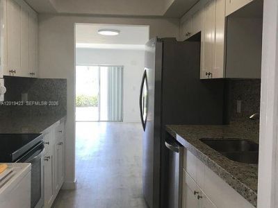 881 Ocean Dr, Unit TH11, Key Biscayne, FL 33149 Photo