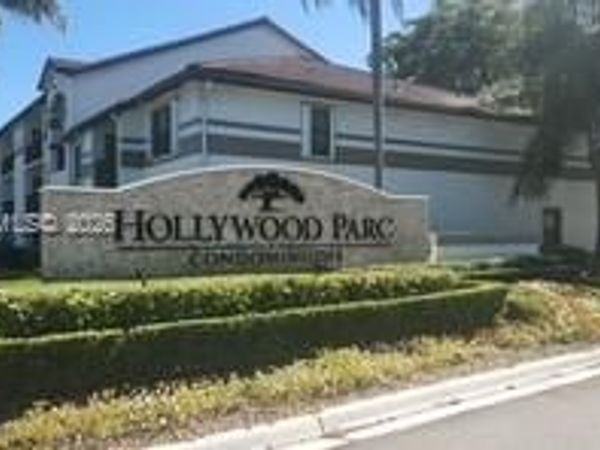 610 S Park Rd , Unit 26-1, Hollywood, FL 33014