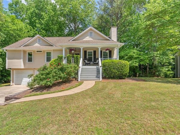 304 Rose Creek Way, Woodstock, GA 30189