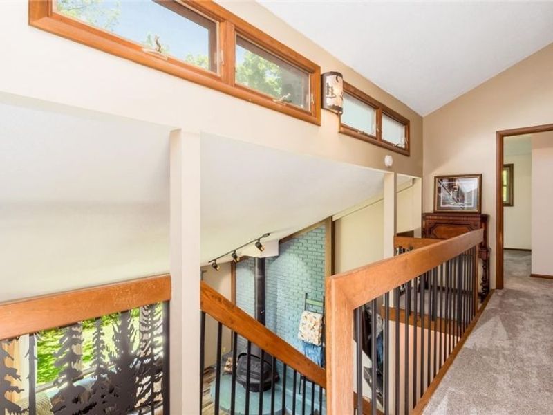 10383 Twin Oaks Drive, Cambridge, OH 43725 Photo 17