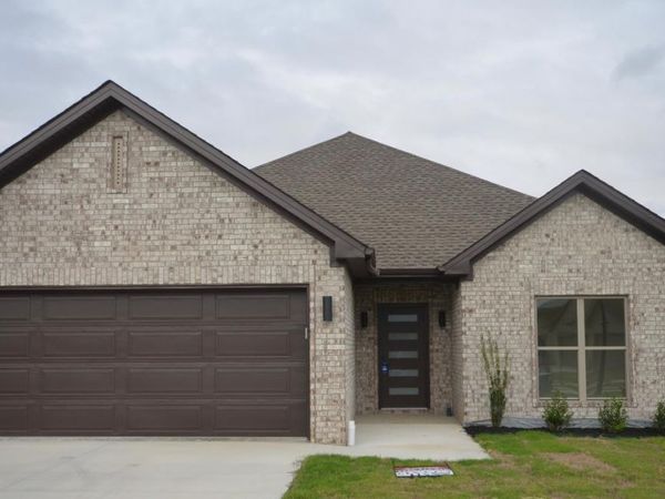 317 Hollis, Bono, AR 72417