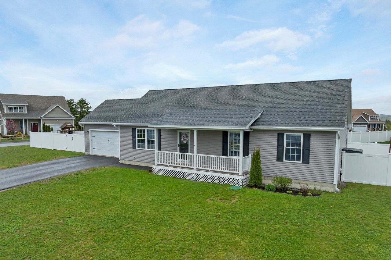 77 Rolling Hills Drive, Tilton, NH 03276 Main Photo
