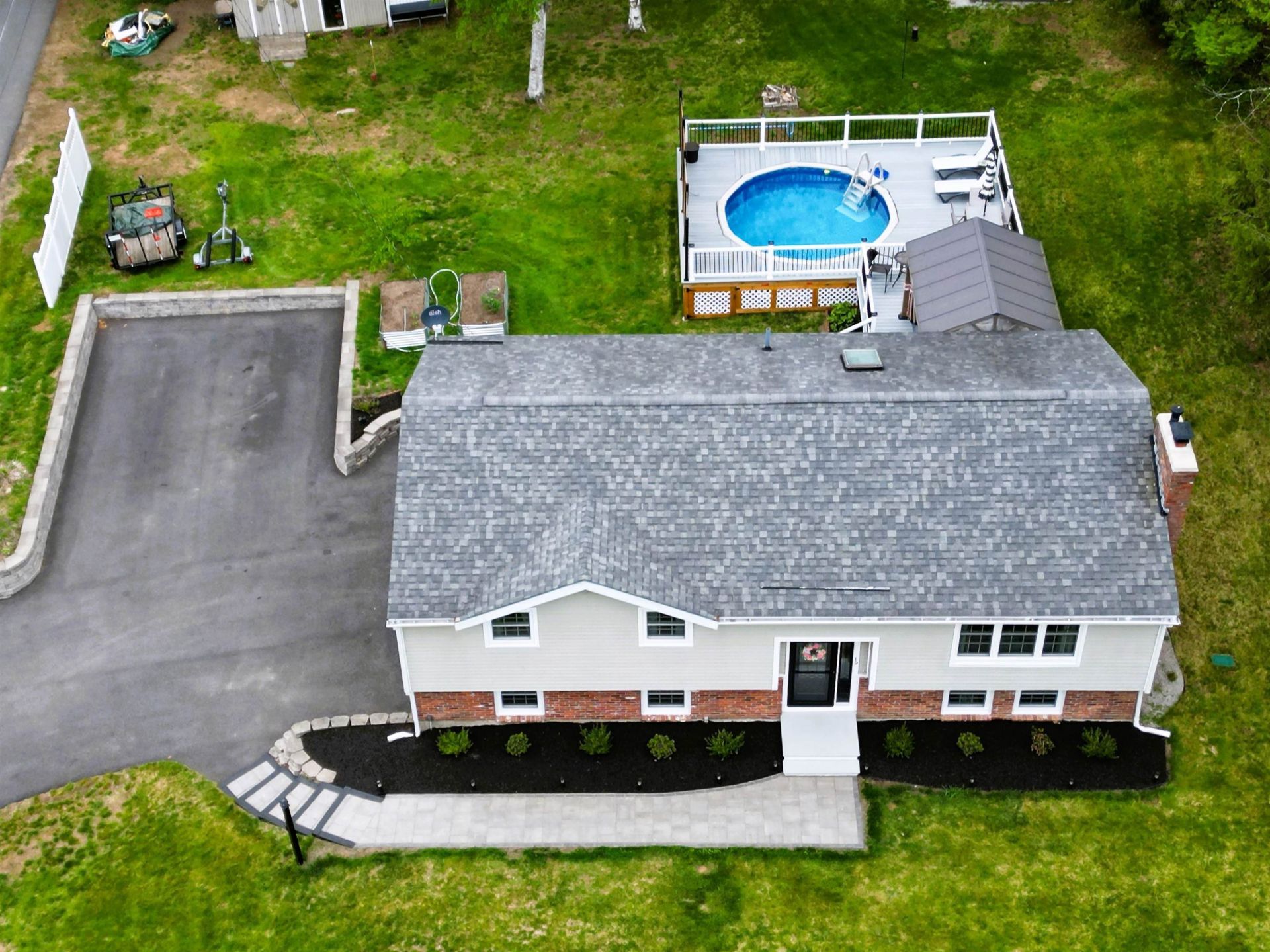 19 Beach Drive, Kingston, NH 03848 Main Photo