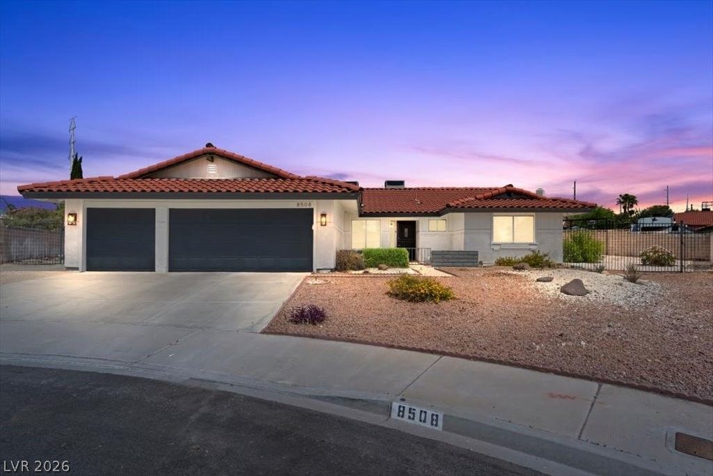 8508 Hearst Court, Las Vegas, NV 89117 Main Photo