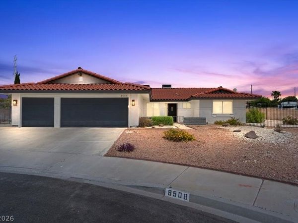 8508 Hearst Court, Las Vegas, NV 89117