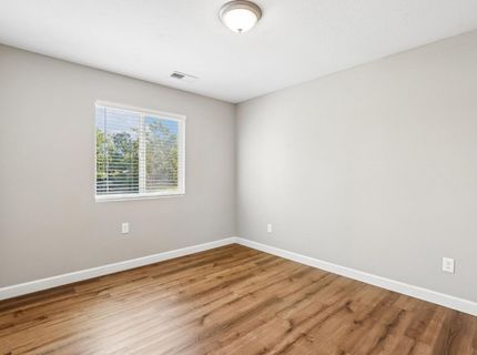 3870 Pine St, Rocklin, CA 95677 Photo