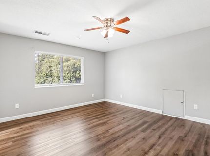 3870 Pine St, Rocklin, CA 95677 Photo