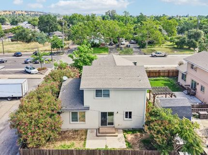 3870 Pine St, Rocklin, CA 95677 Photo