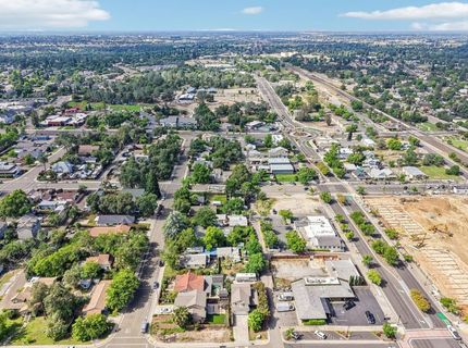 3870 Pine St, Rocklin, CA 95677 Photo