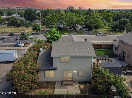 3870 Pine St, Rocklin, CA 95677 Photo