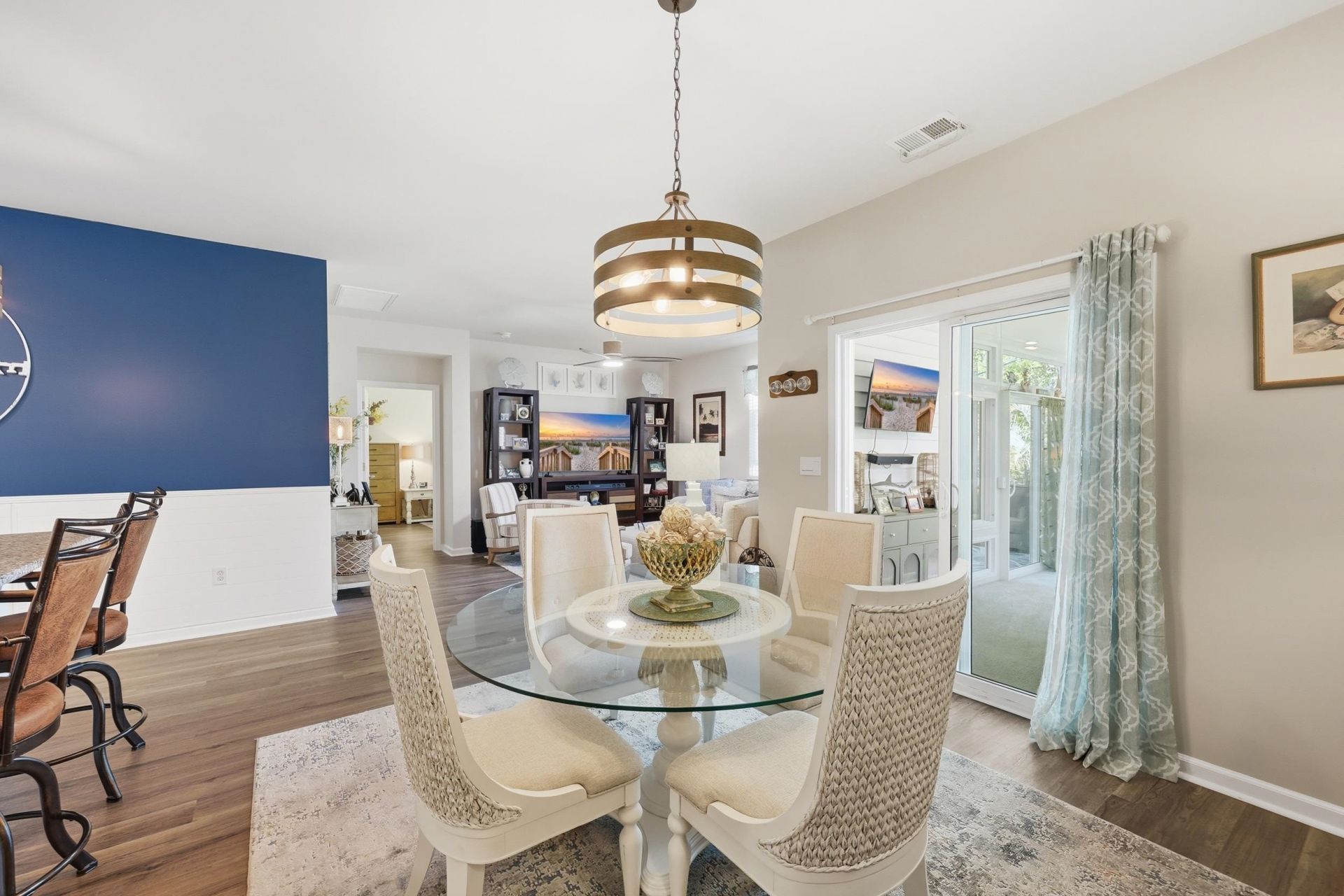 2310 Ainsley Dr.  Photo 8