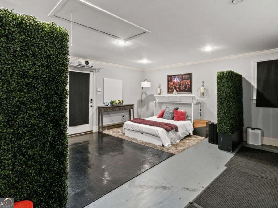 Property Image 56
