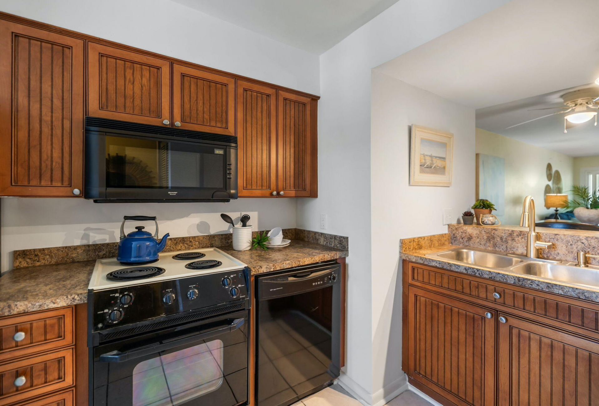35 W Mariners Cay Drive Photo 6