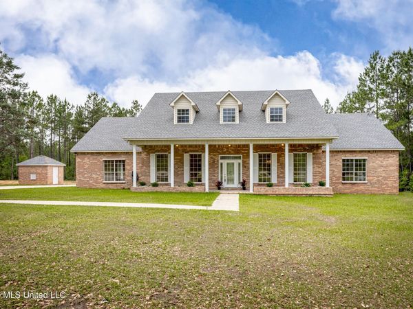 13125 Seaman Road, Vancleave, MS 39565