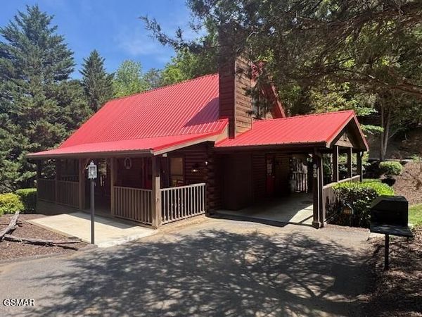 630 Walnut Way, Sevierville, TN 37862