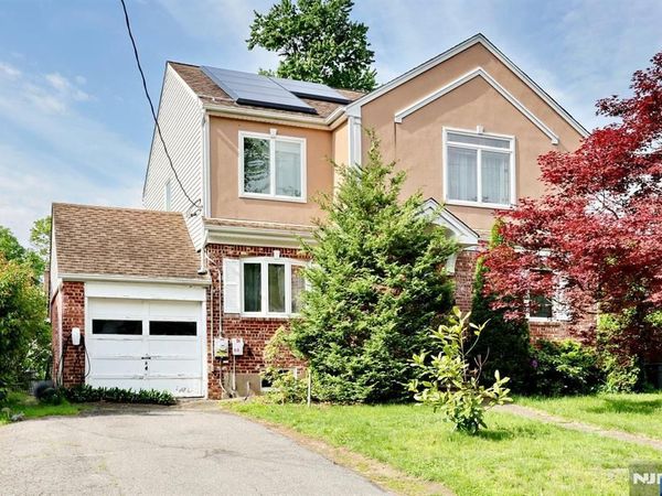 163 Monroe Avenue, RIVER EDGE, NJ 07661