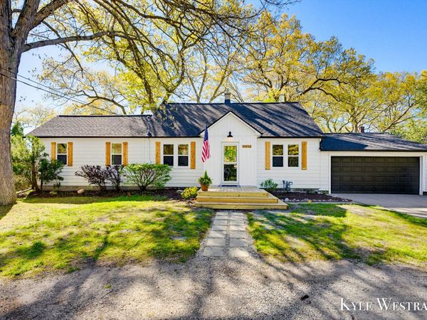 14152 Green Street, Grand Haven, MI 49417