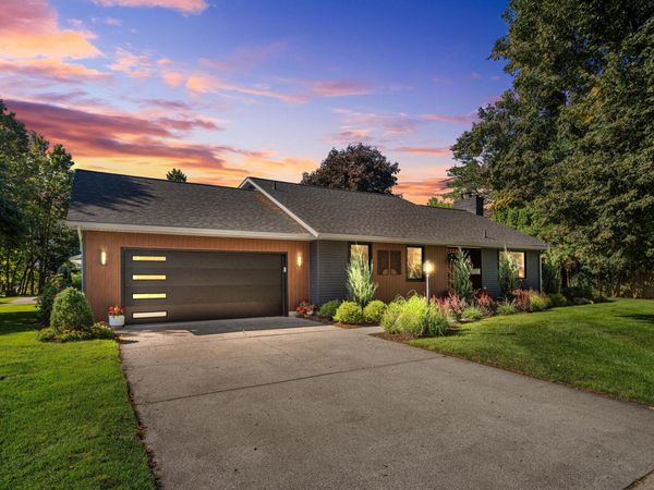 400 Barber Street, Spring Lake, MI 49456