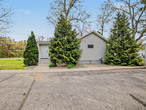 5948 Holton Road, Twin Lake, MI 49457