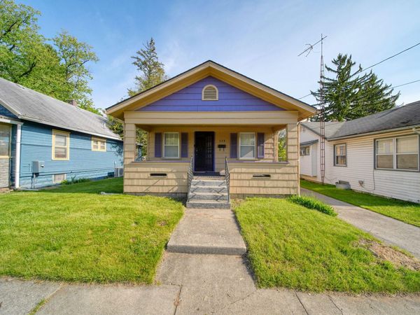 228 Wall Street, Jackson, MI 49203