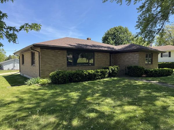 401 S Ridge Street, SHANNON, IL 61078