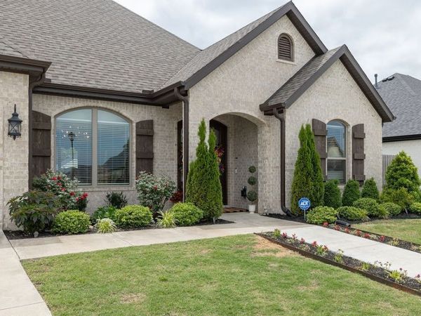 2865 S Colbalt Drive , Fayetteville, AR 72701