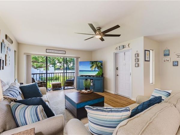 4641 Lakeside Club BLVD , Unit 13, FORT MYERS, FL 33905