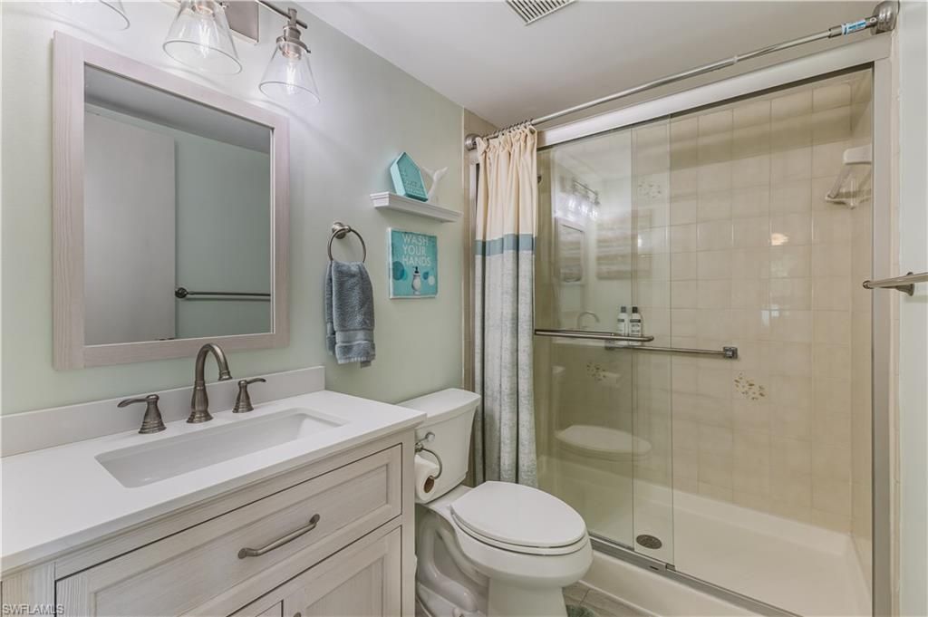 4641 Lakeside Club Blvd, Unit 13, Fort Myers, FL 33905 Photo