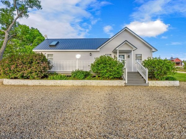 2S919 Dauberman Road , Elburn, IL 60119