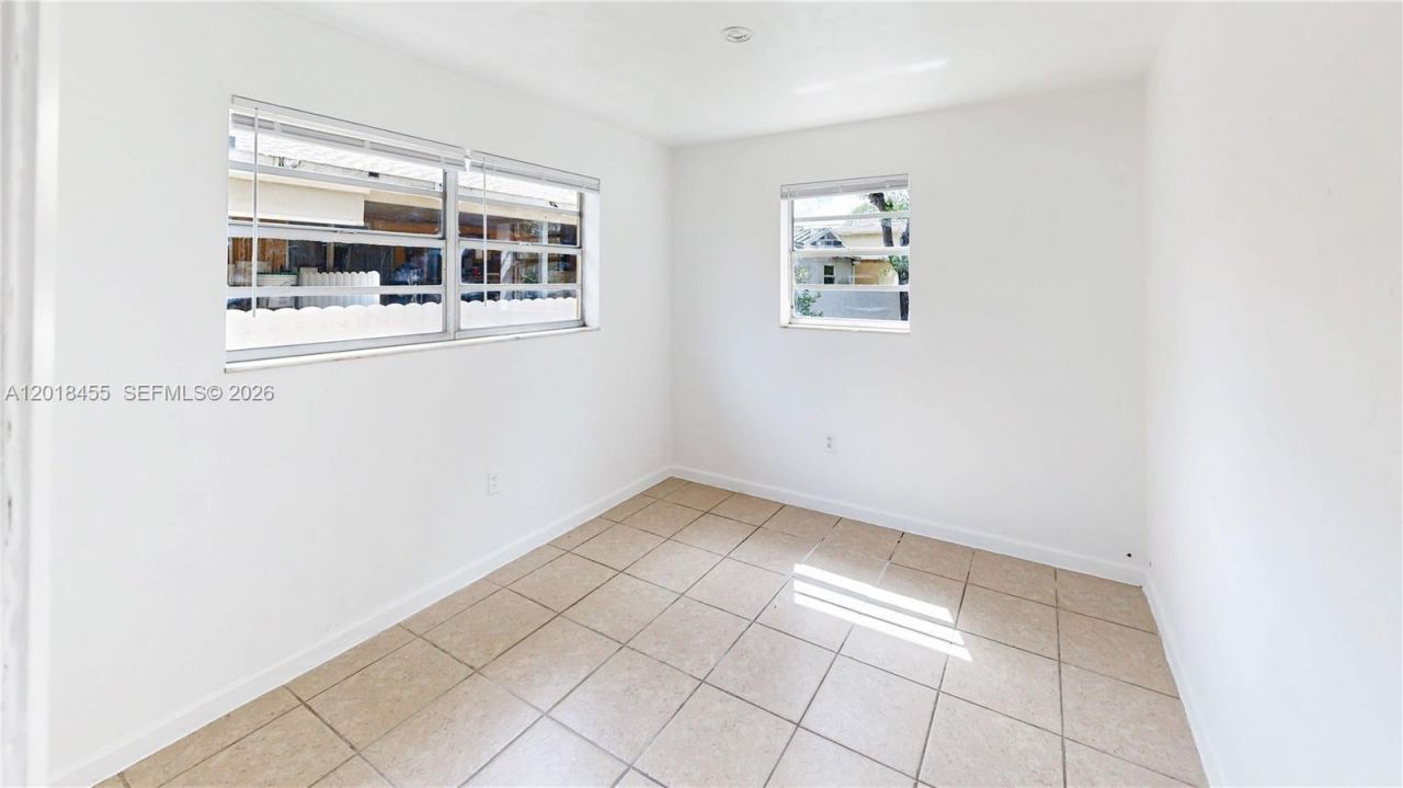 2760 NW 58th St , Miami, FL 33142 Photo