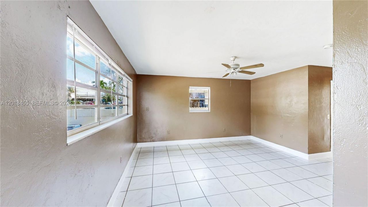 2760 NW 58th St , Miami, FL 33142 Photo