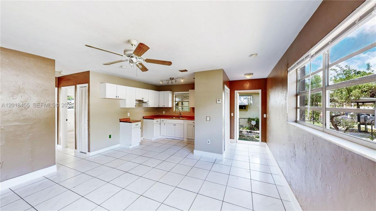 2760 NW 58th St , Miami, FL 33142 Photo