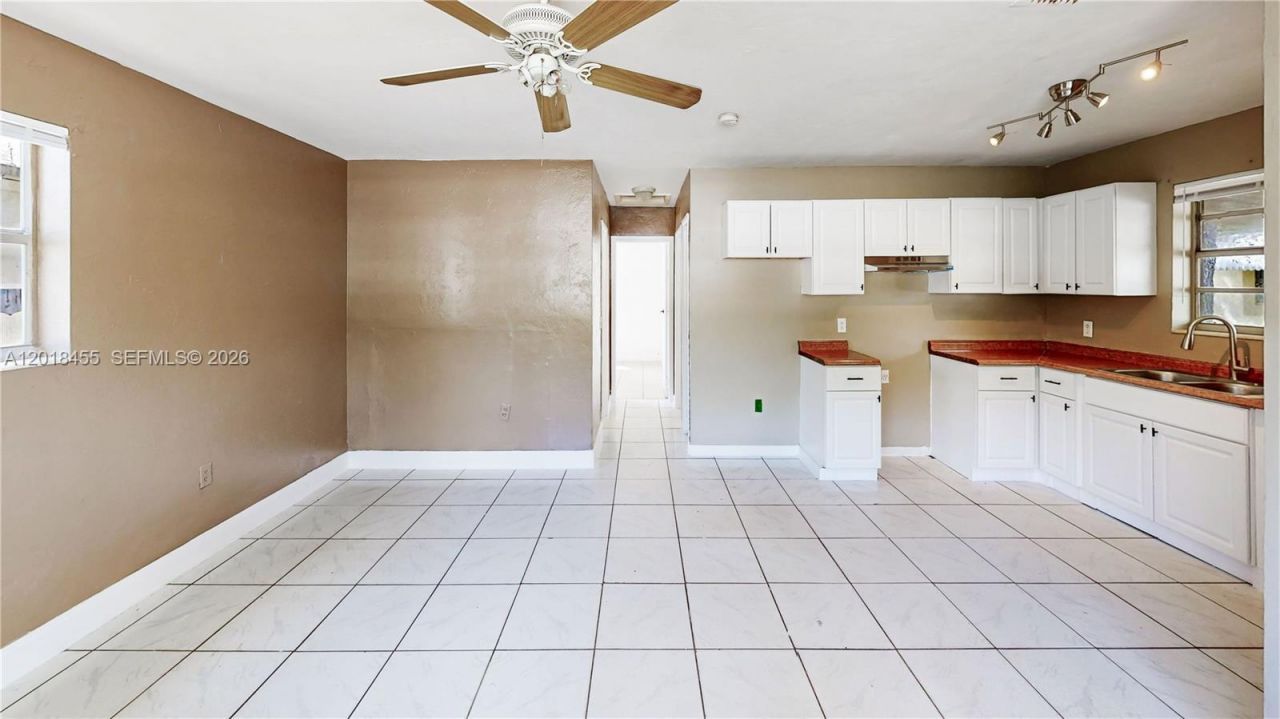 2760 NW 58th St , Miami, FL 33142 Photo