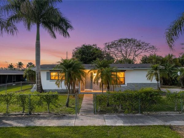 1610 NW 9th Ct , Homestead, FL 33030
