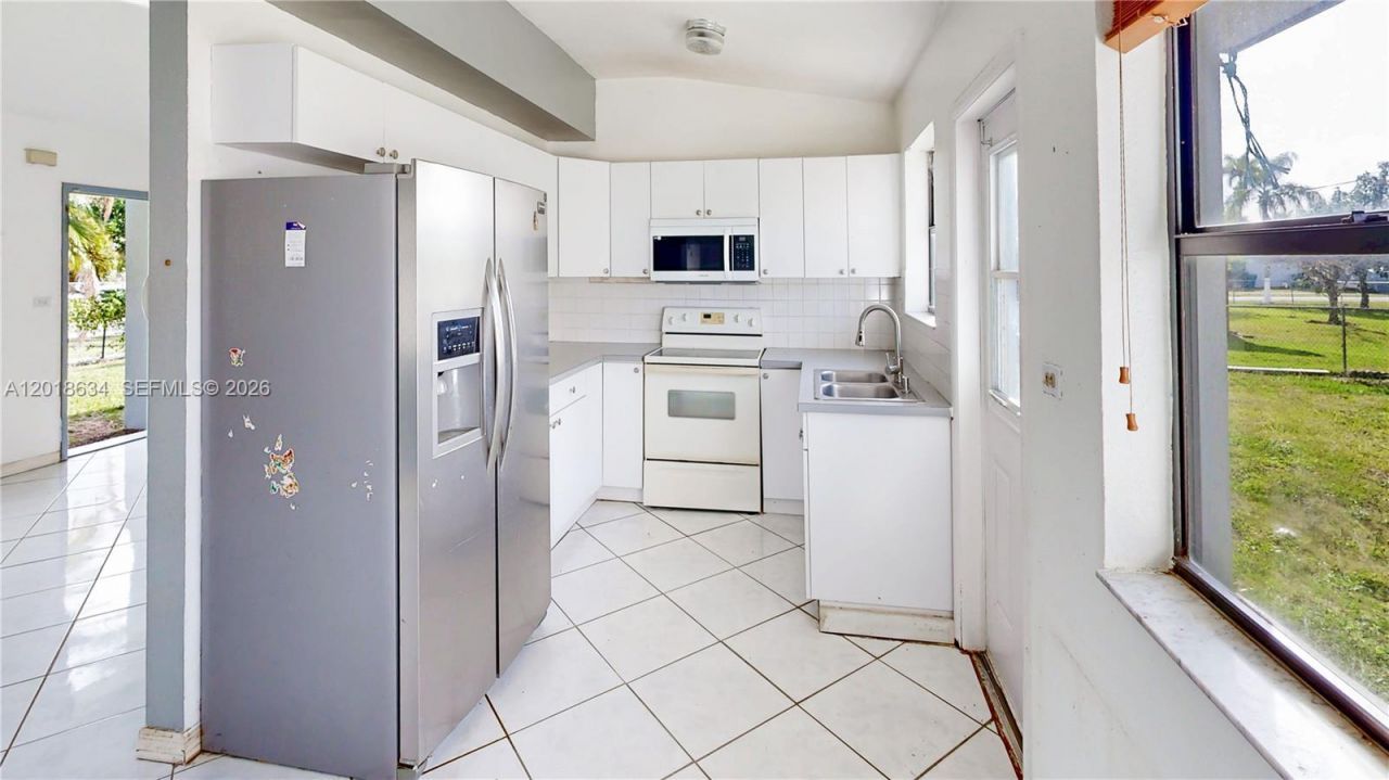 1610 NW 9th Ct, Homestead, FL 33030 Photo