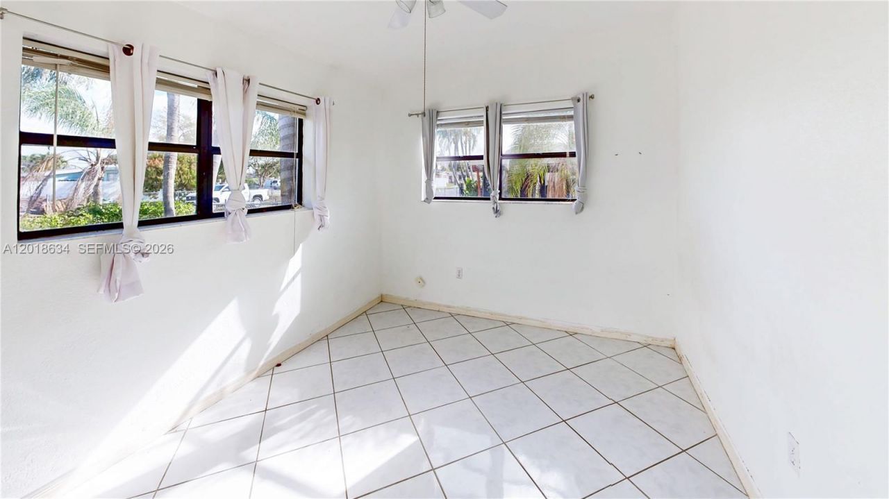 1610 NW 9th Ct, Homestead, FL 33030 Photo