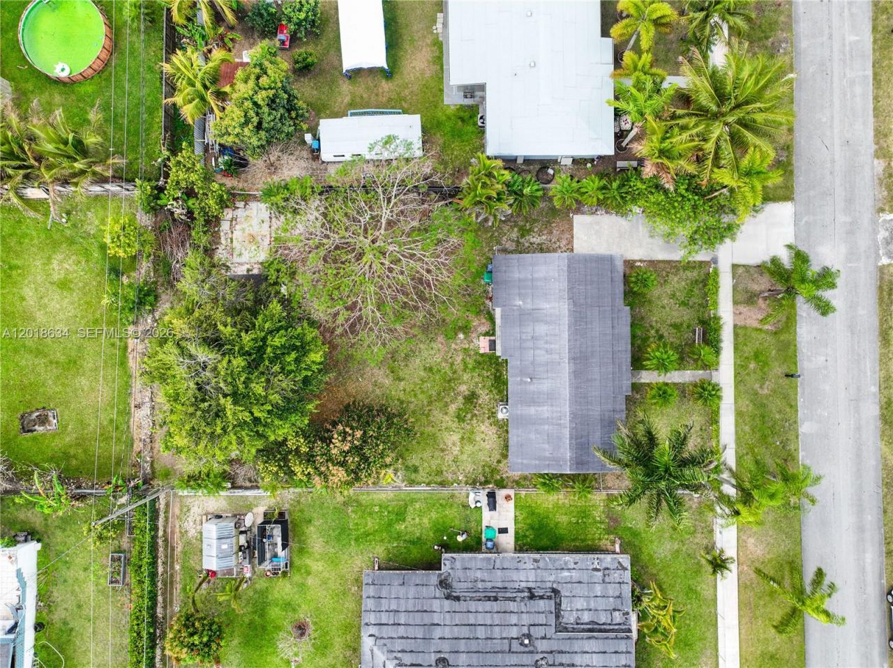 1610 NW 9th Ct, Homestead, FL 33030 Photo