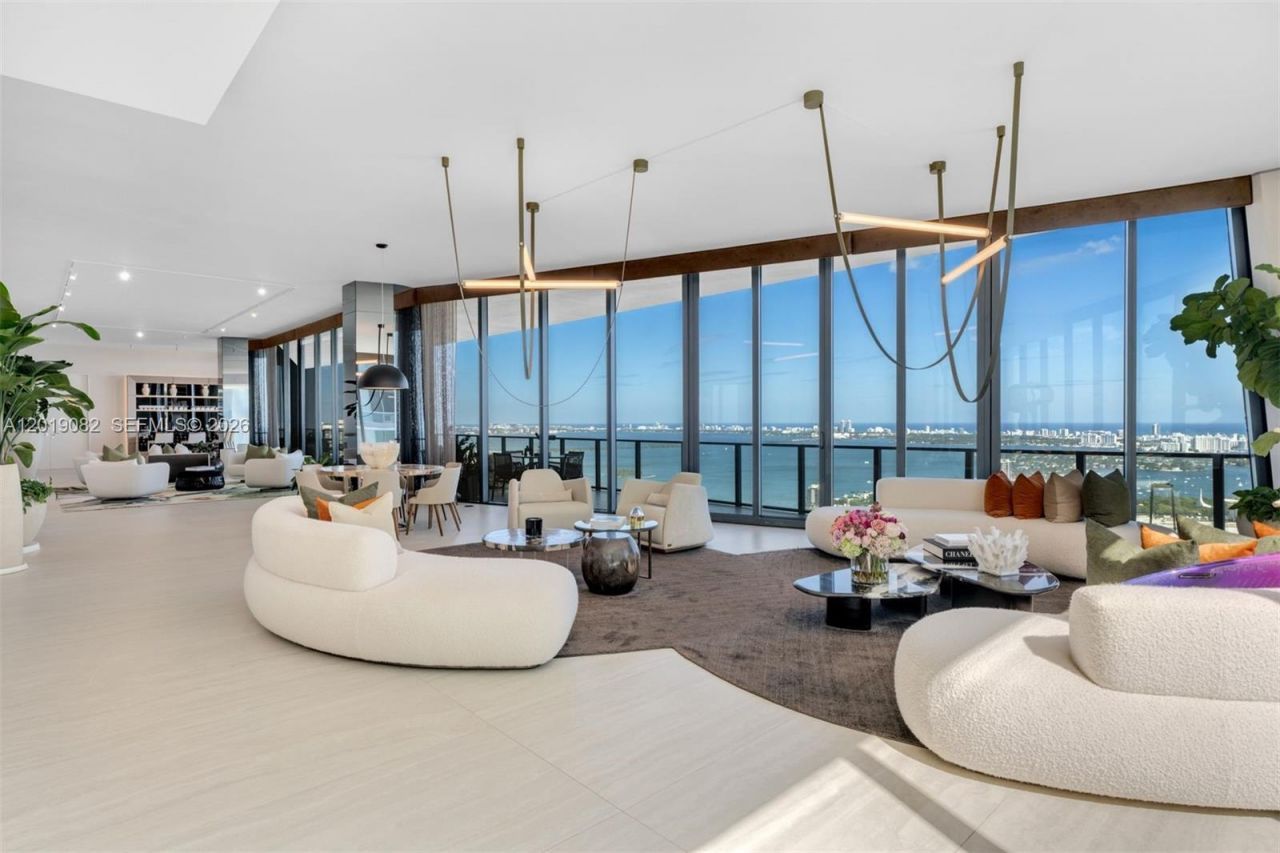 1000 Biscayne Blvd , Unit 5101, Miami, FL 33132 Photo