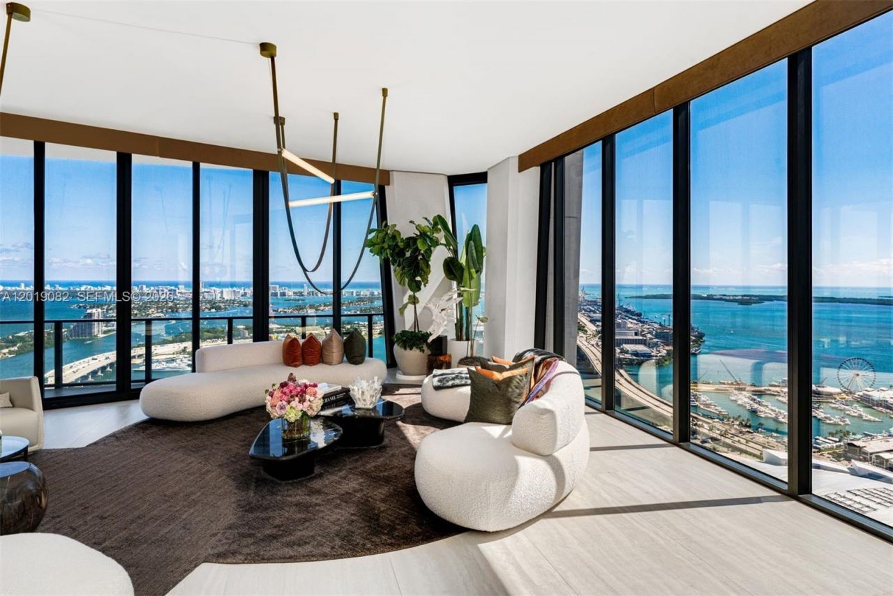 1000 Biscayne Blvd , Unit 5101, Miami, FL 33132 Photo