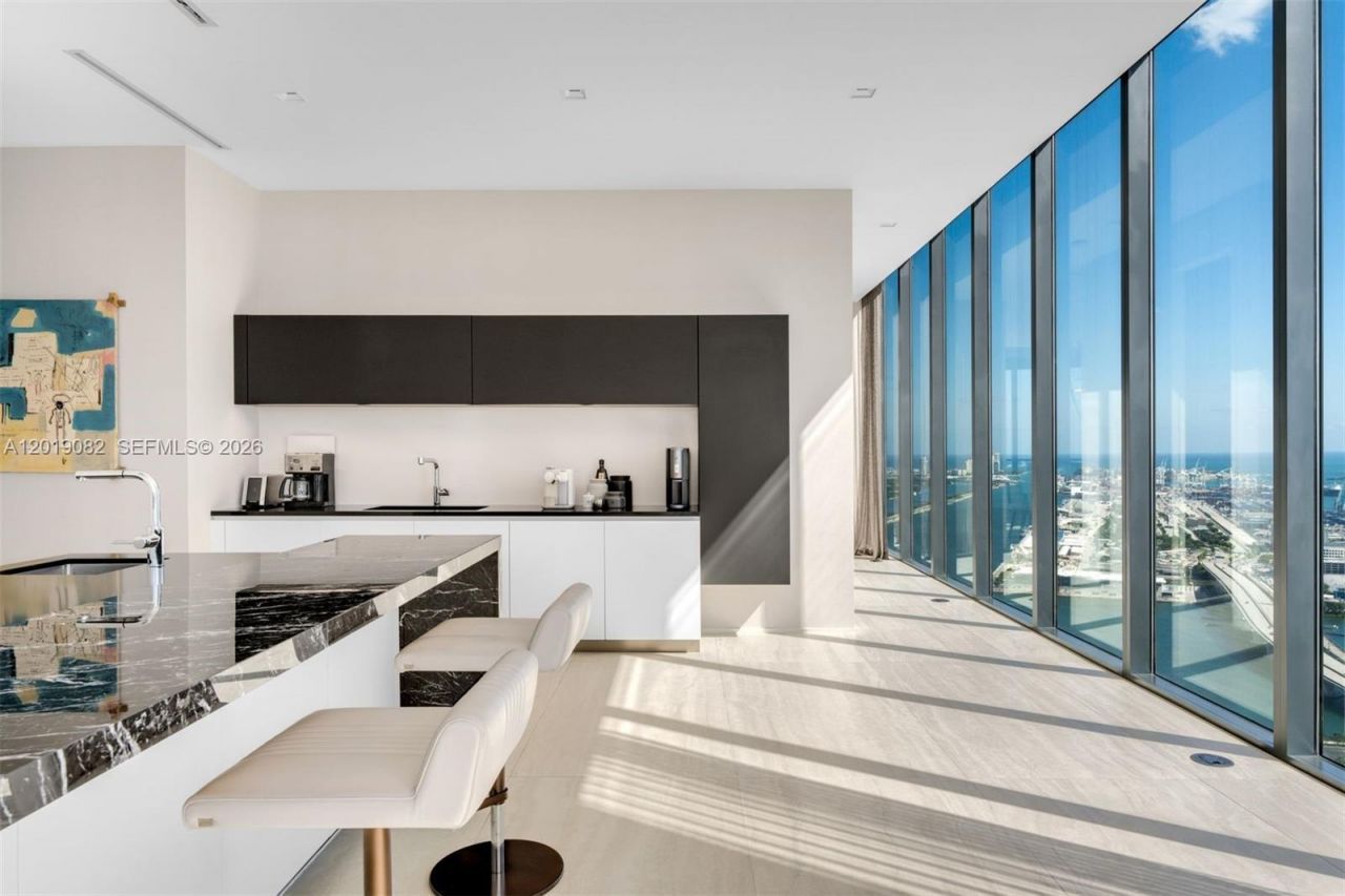 1000 Biscayne Blvd , Unit 5101, Miami, FL 33132 Photo