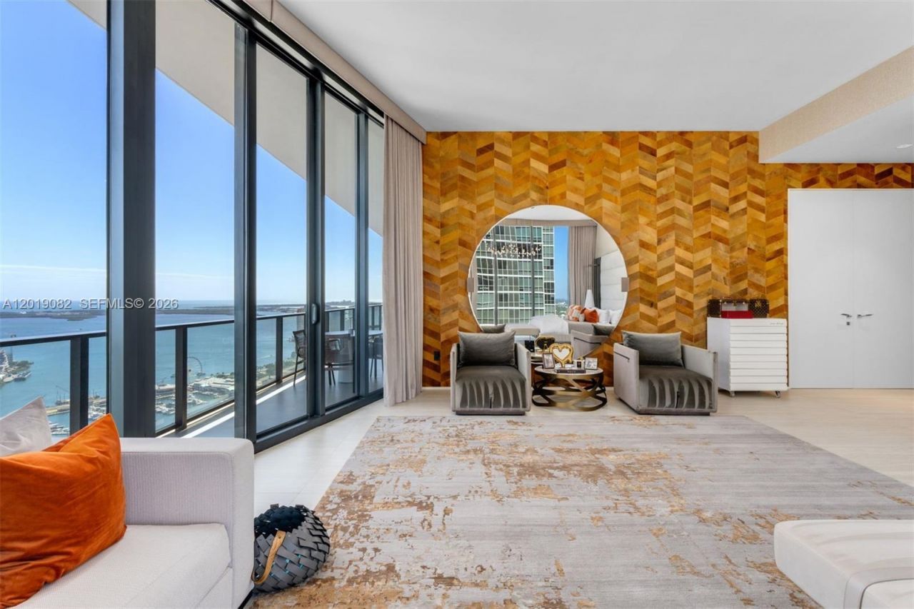 1000 Biscayne Blvd , Unit 5101, Miami, FL 33132 Photo