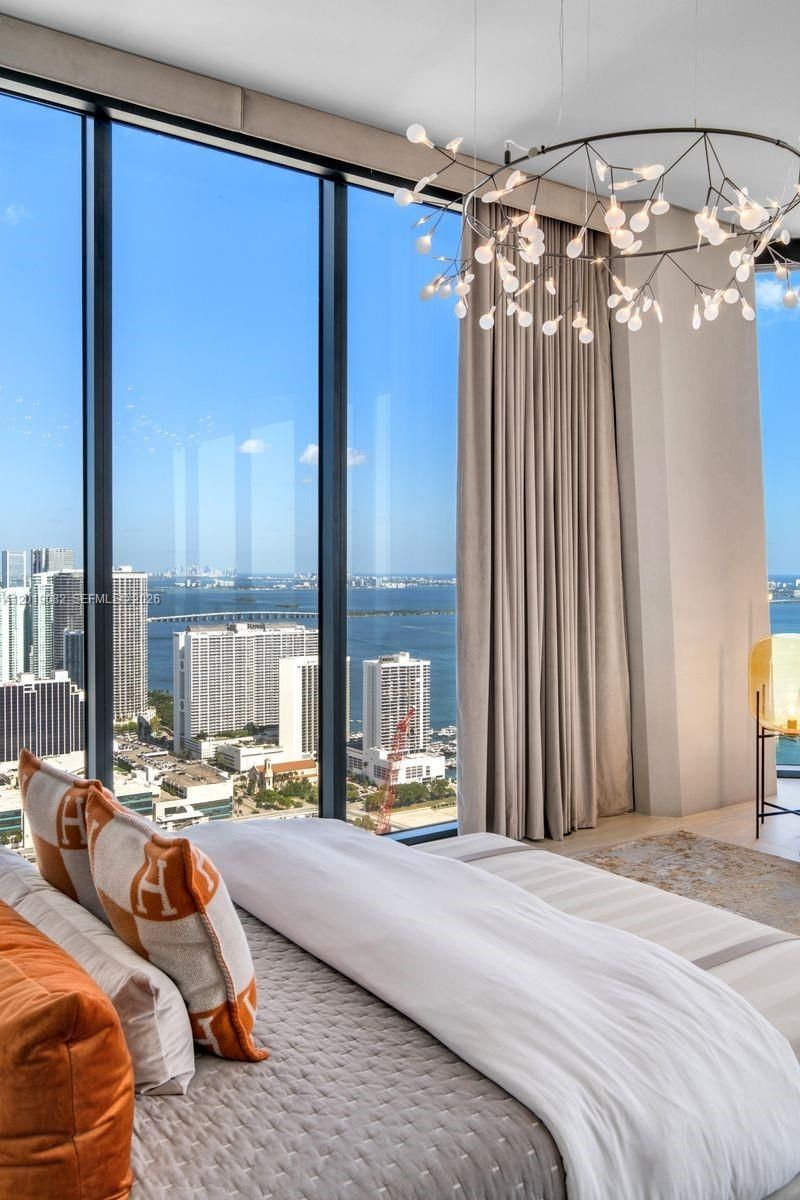 1000 Biscayne Blvd , Unit 5101, Miami, FL 33132 Photo