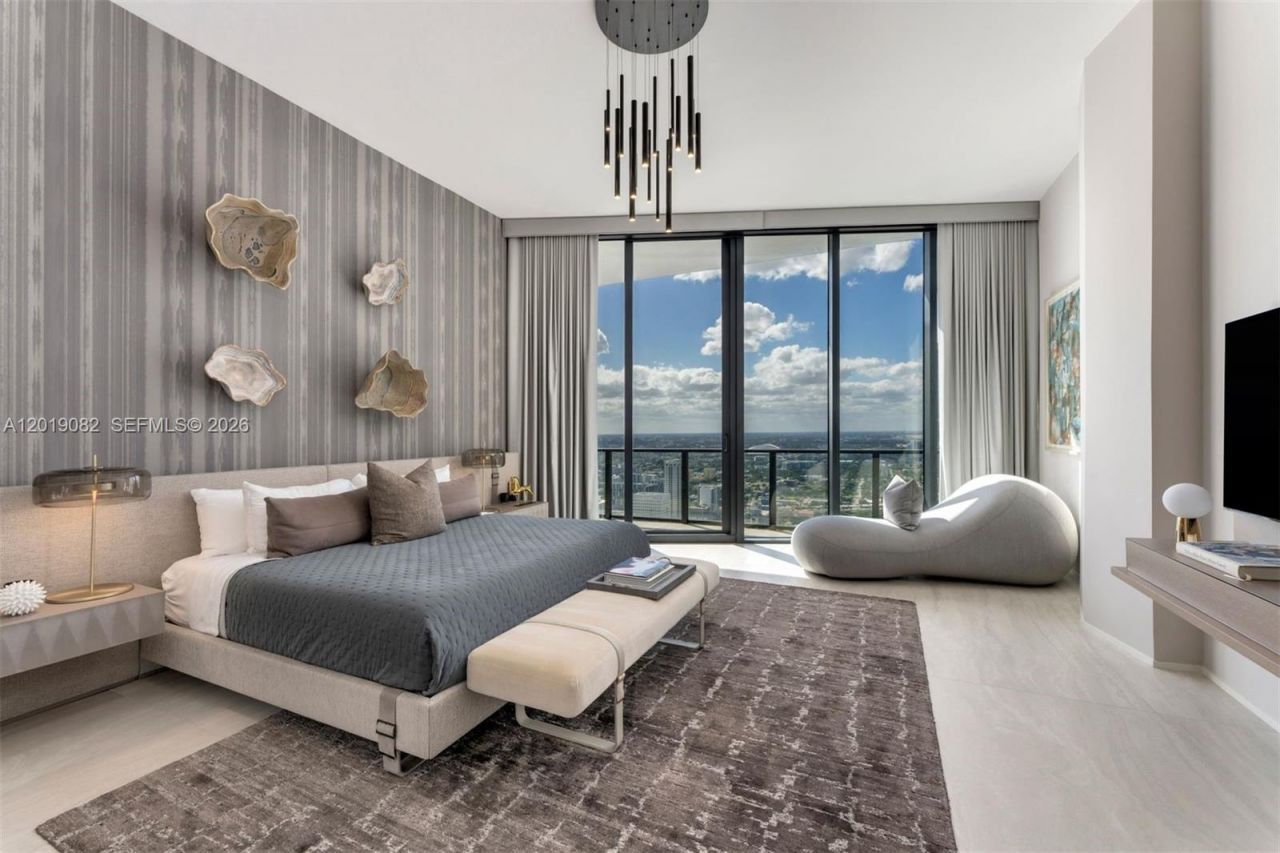 1000 Biscayne Blvd , Unit 5101, Miami, FL 33132 Photo