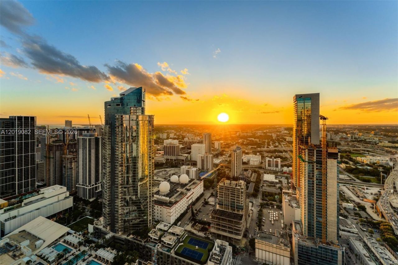 1000 Biscayne Blvd , Unit 5101, Miami, FL 33132 Photo