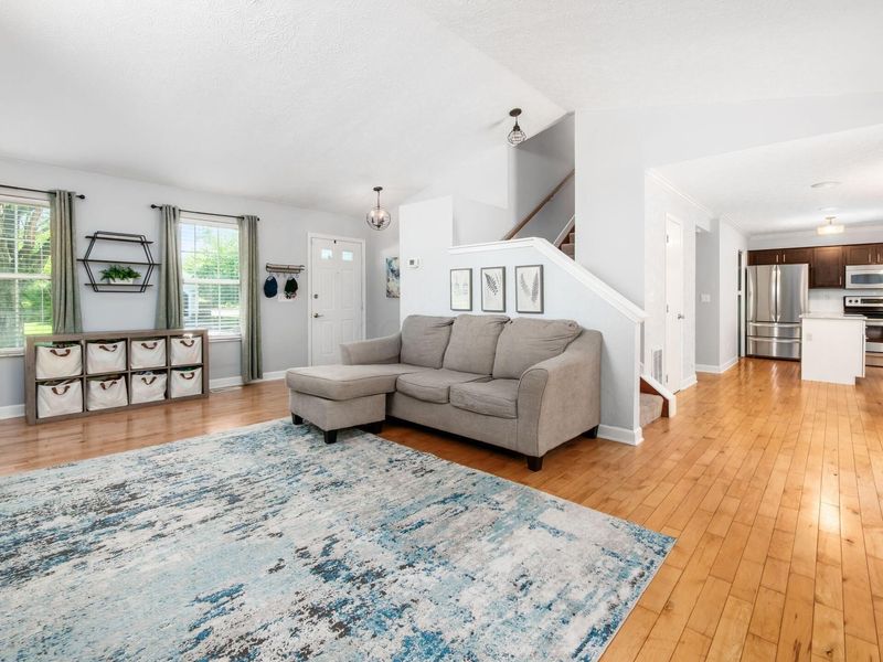 3259 Longspur Drive , Columbus, OH 43228 Photo 7