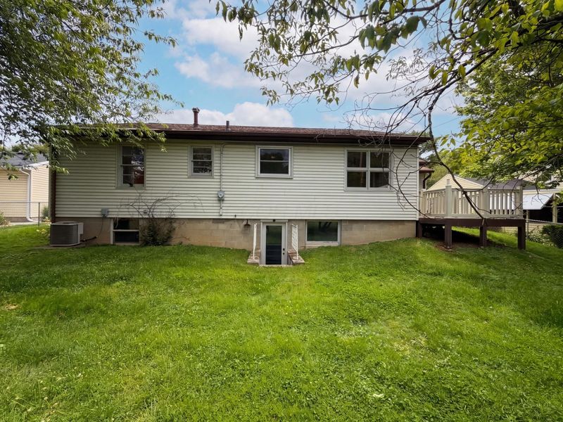 325 Kanawha Road , Lancaster, OH 43130 Photo 5