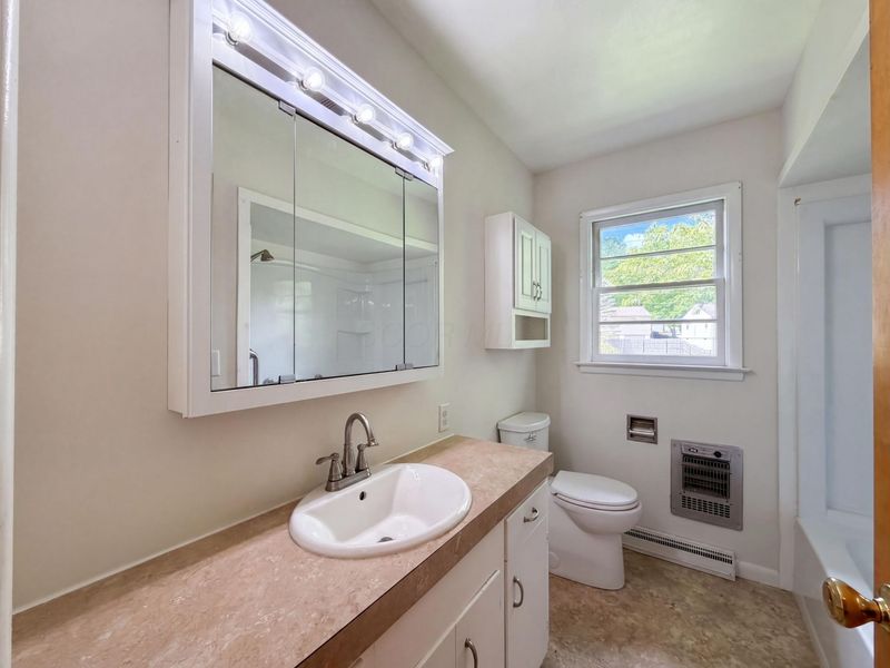 325 Kanawha Road , Lancaster, OH 43130 Photo 6