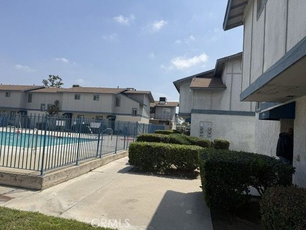 16770 San Bernardino, Unit 10A, Fontana, CA 92335