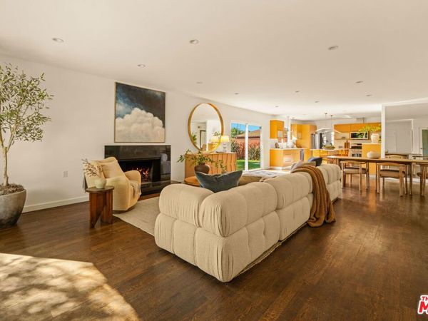 4225 Huntley Avenue, Culver City, CA 90230