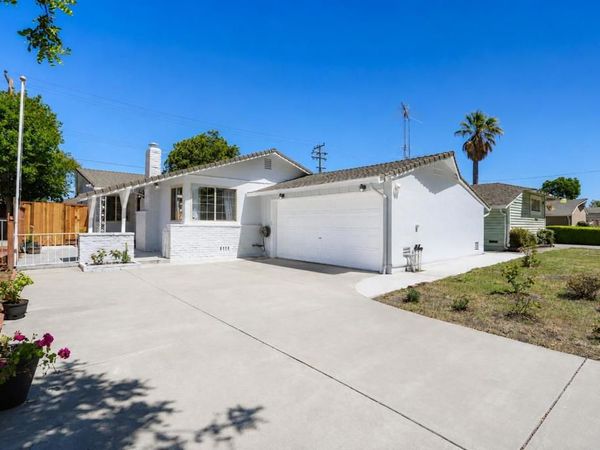 2139 Calabazas Boulevard, Santa Clara, CA 95051